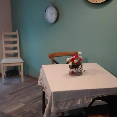 Pensión Only For Two Giumbabulla