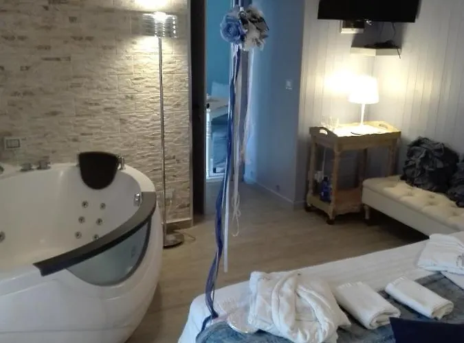 Only For Two Giumbabulla Ραγκούσα