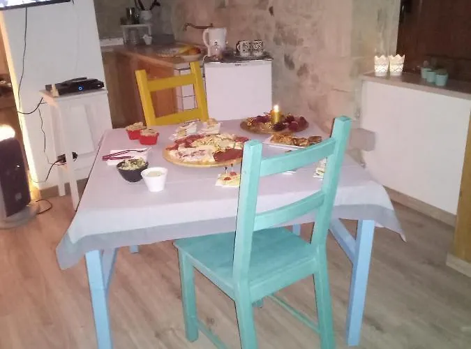 Πανσιόν Only For Two Giumbabulla Ραγκούσα
