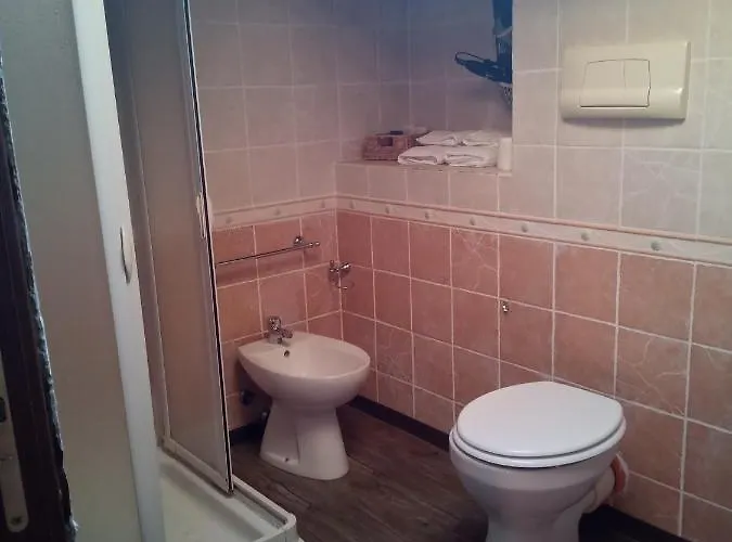 Only For Two Giumbabulla Pensionat 4*